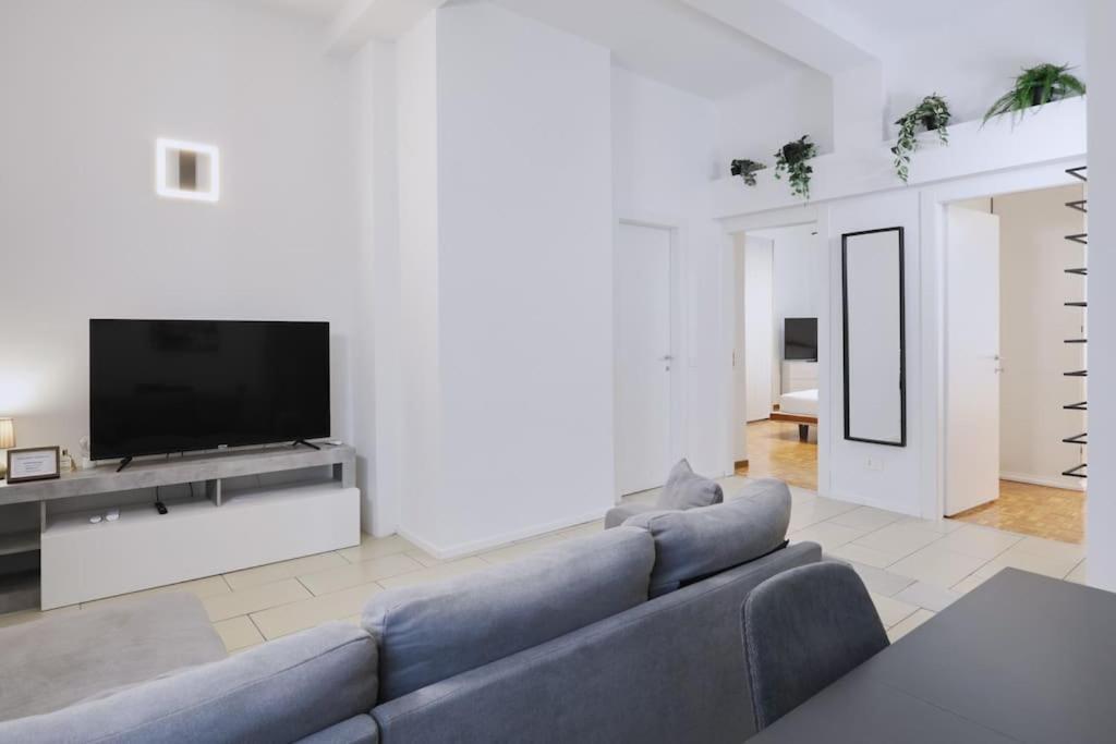 Lenny'S Central Apartment Milano Esterno foto